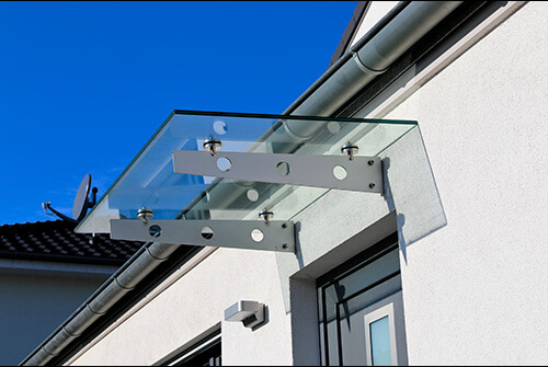 Навесы, козырьки с элементами ковки